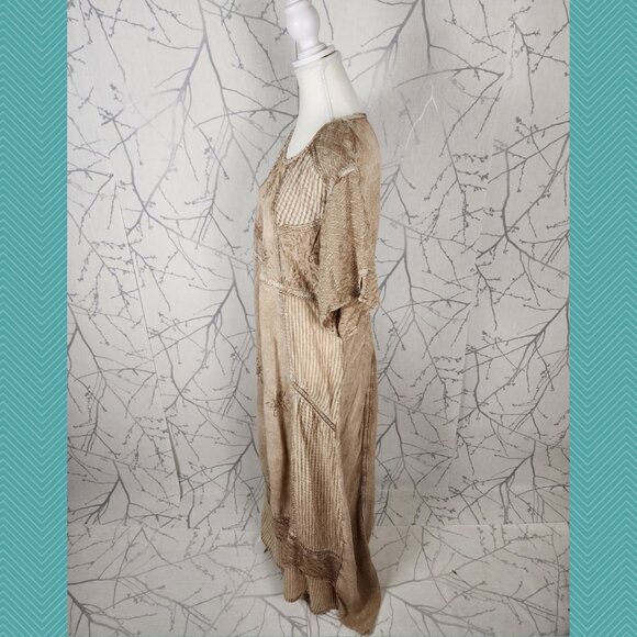 Papaya Moon Beige Floral Embroidered Loose Fit Maxi Dress - Picture 3 of 6